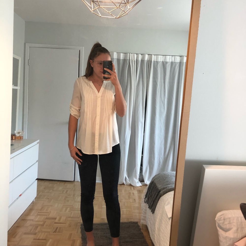 *2 for 20* BCBG Beige Flowing Blouse